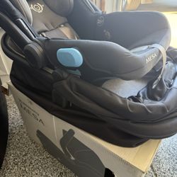 Car Seat And Stroller 