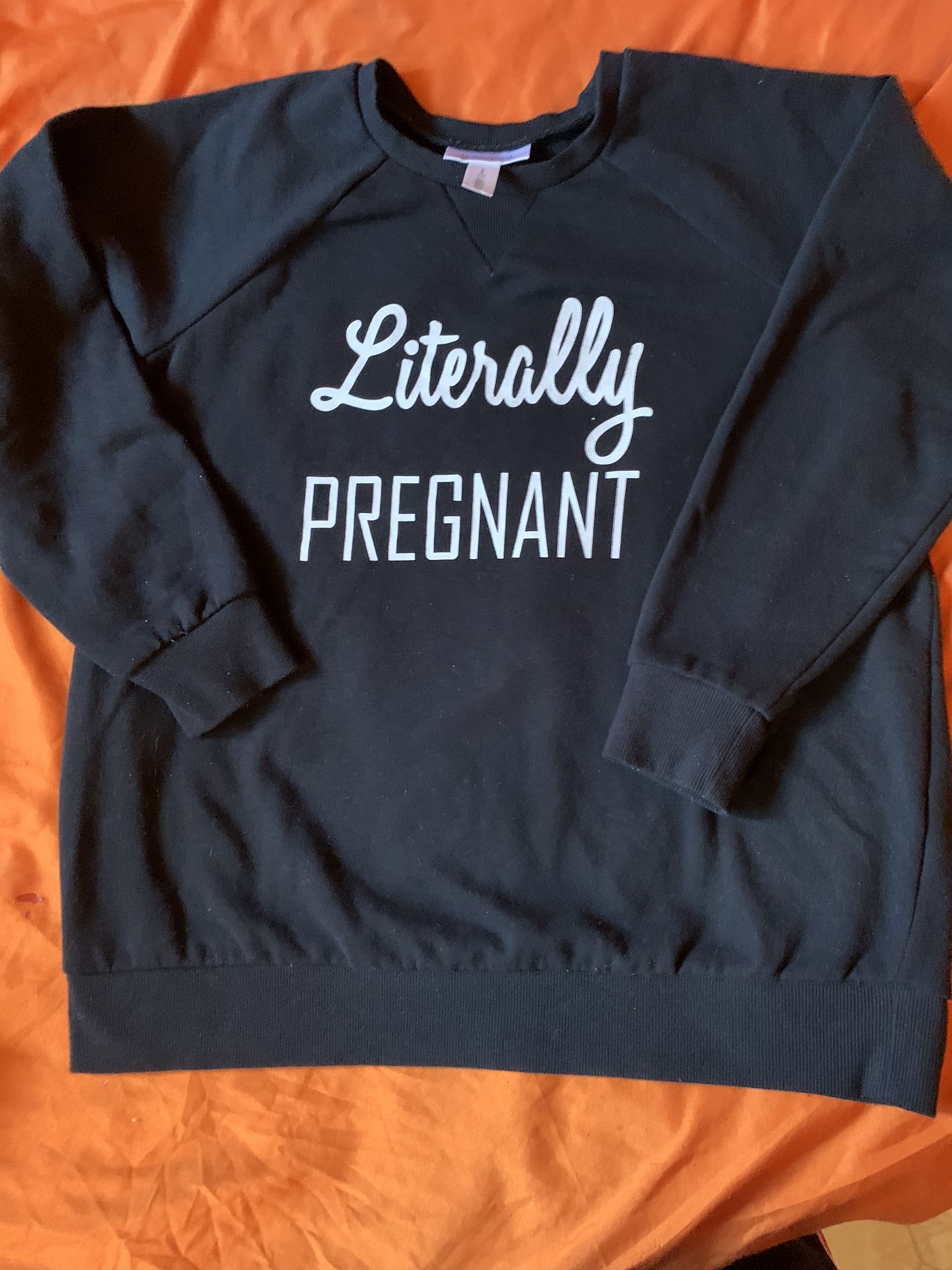 Maternity sweater LIKE NEW