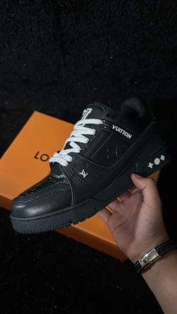 Sneaker