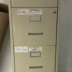 4 drawer metal cabinet