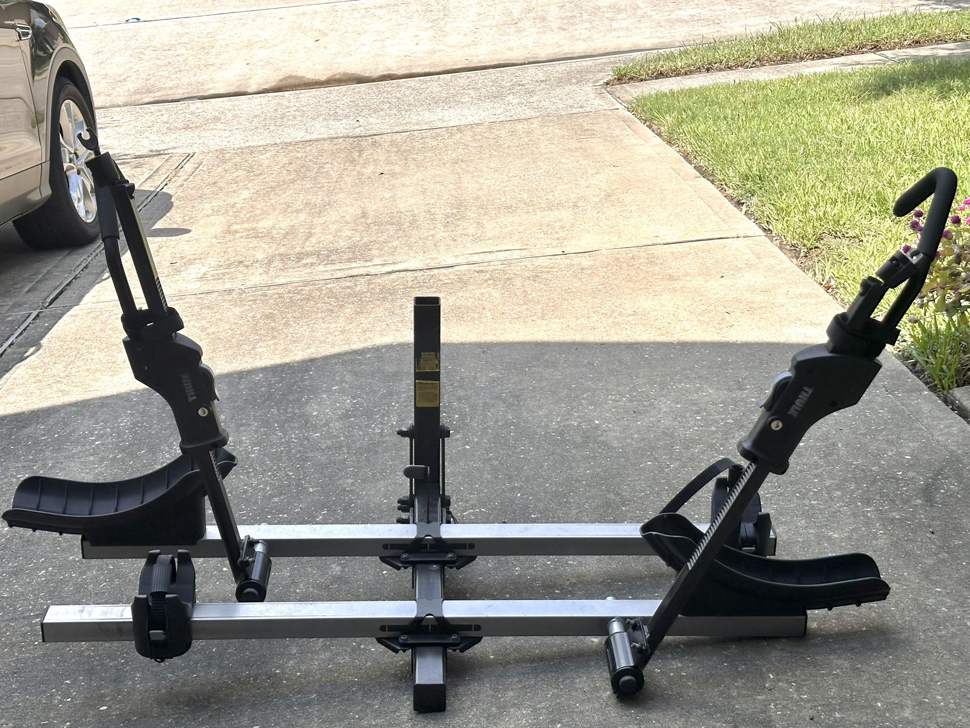 THULE T2 916XTR Bike Rack fits 2 Inch Hitch