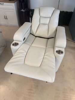 Leather Recliner | Movie Theater
