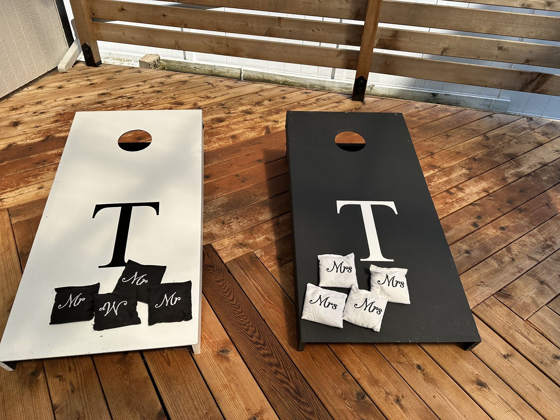 Wedding Cornhole Boards And Bags 