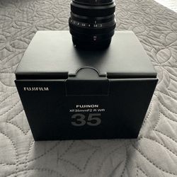 Fujifilm XF 35mm ƒ/2 WR