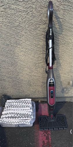 Shark Genius steam mop