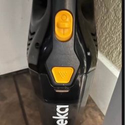 Moving Deal Great Condition Eureka Vacuum Great Suction Half Price 