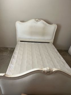 Queen bed frame & box spring
