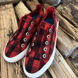 Blowfish Women Size 8.5 Red Buffalo Plaid Shoes