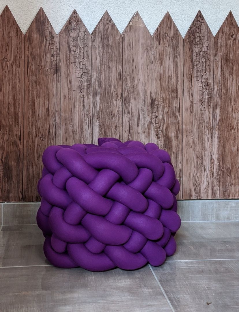 Giant knitted sitting stools(customizable)