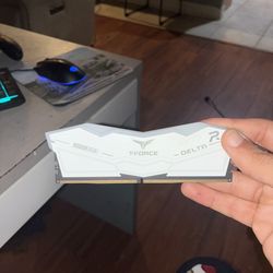 TeamGroup T-Force Delta RGB 16GB (1x16GB) DDR5 RAM 5200MHz