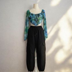 super cute outfit crop top & windbreaker jogger pants size medium