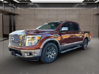2017 Nissan TITAN