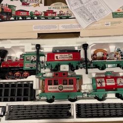 Disney Christmas Train Set - Mickey Mouse and Friends - Disney Parks. 2019 Release