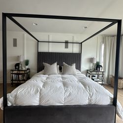King Canopy bed Frame 