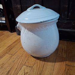 Antique Chamber Pot 