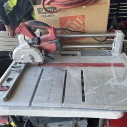 Electric Floor Saw