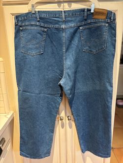 Wrangler rugged wear jean size 50 x 28 (hemmed to 27”)