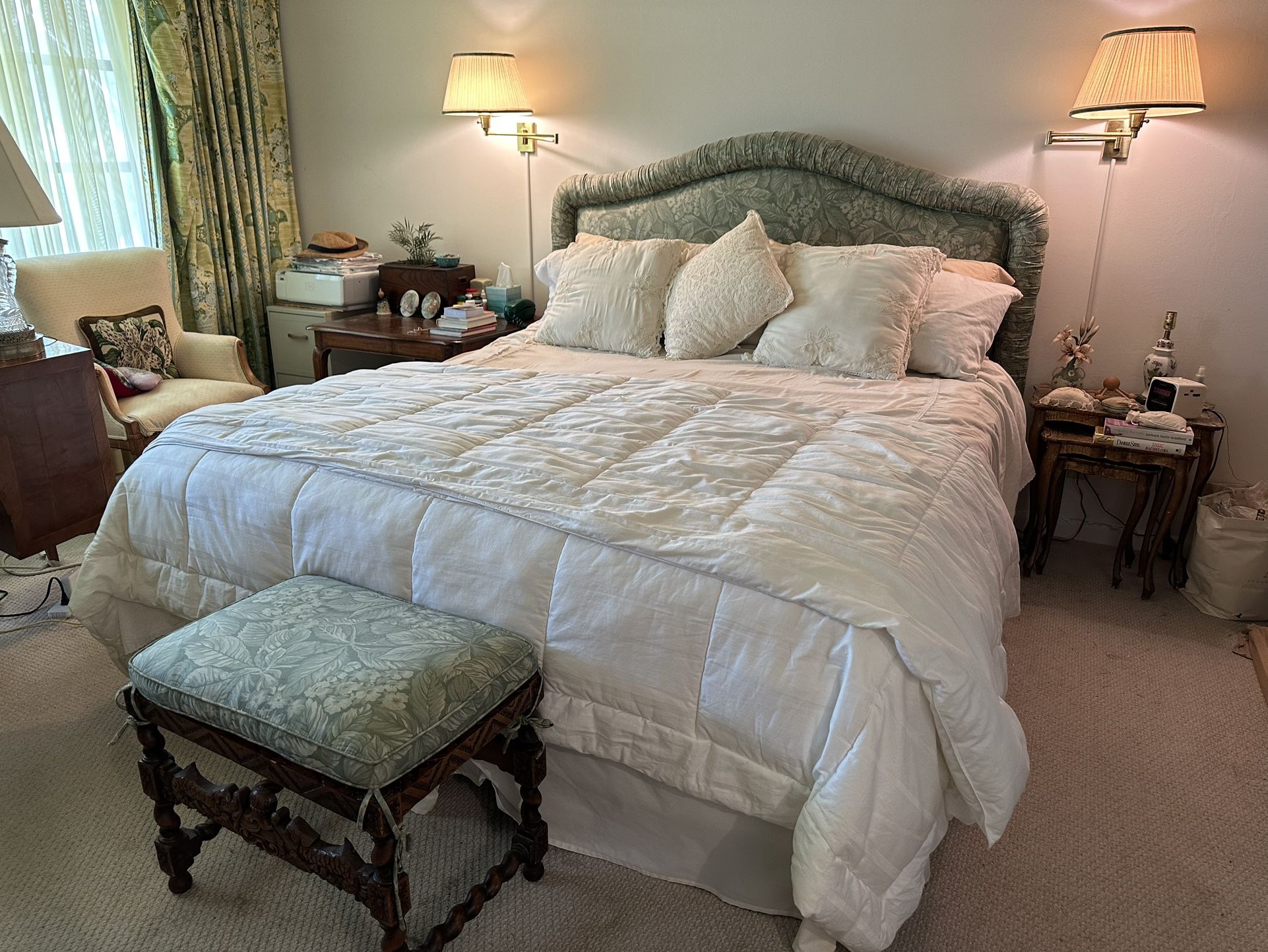 King Bed For Free for Sale in Boca Raton, FL OfferUp