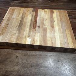 12 By 16 1/2 Inch Cutting Board  1 1/2 Thick 