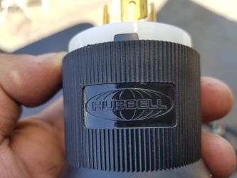Hubbell industrial plug-n