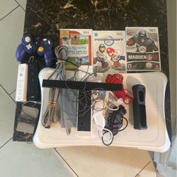 Wii Console With Cables And Controller Plus Games 