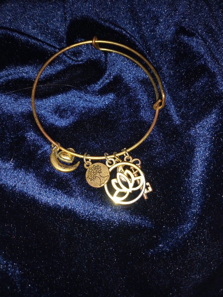 Gold Tone