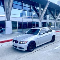 BMW 328i 🏁