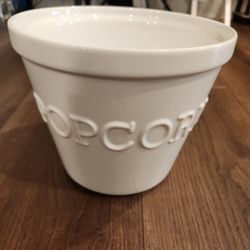 Crate and Barrel Ceramic Large Popcorn Bucket Serving Bowl White Raised Letters, 8.75" diameter, 7.30" heiht , good condition 