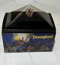 Disneyland Main Street Electrical Parade Light Bulb