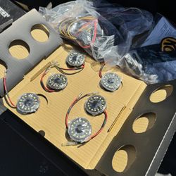 Brand New Still In CLEAR LED KC Cyclone V2 Rock light Kit Six (6) Pack