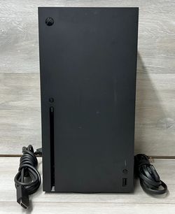 Microsoft Xbox Series X 1TB Console Model 1882 (PO1023301)