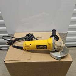 Dewalt 4-1/2" Corded Angle Grinder
