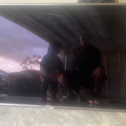 Samsung 55” SMART TV, 1080p Resolution, LED FLAT SCREEN, 240hz