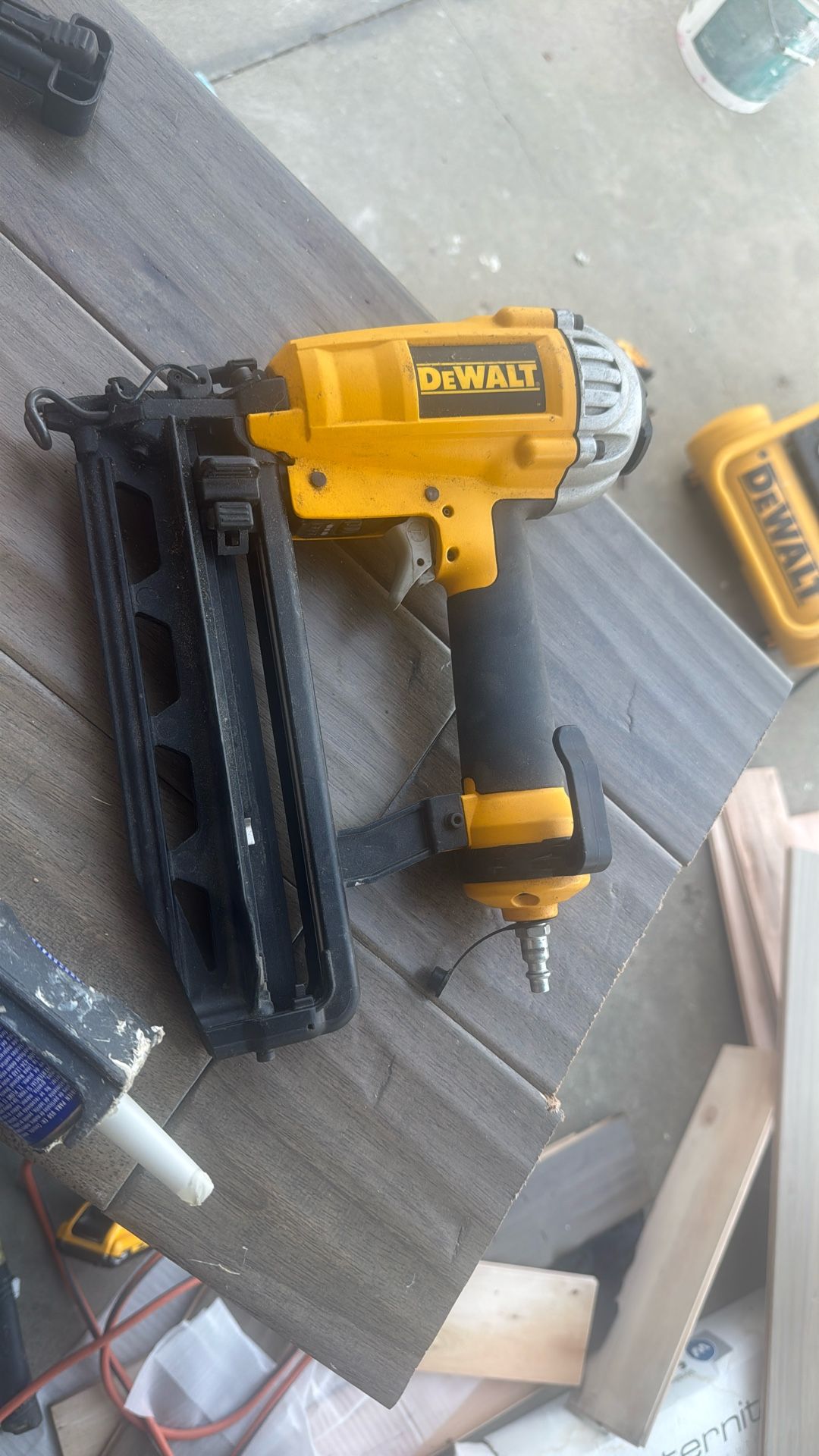 DEWALT NAIL GUN SET OF 2