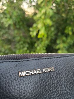 Free Michael Kors Wallet