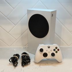 XBOX Series S 512 GB Console w/ Controller & Cords