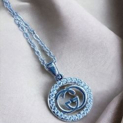 Stunning  Silver 17"  LUXURY Necklace 