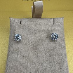 Moissanite Classic 4 Prong Earrings – 5.0mm 1.0ct Total, S925 Silver, GRA Certified VVS1