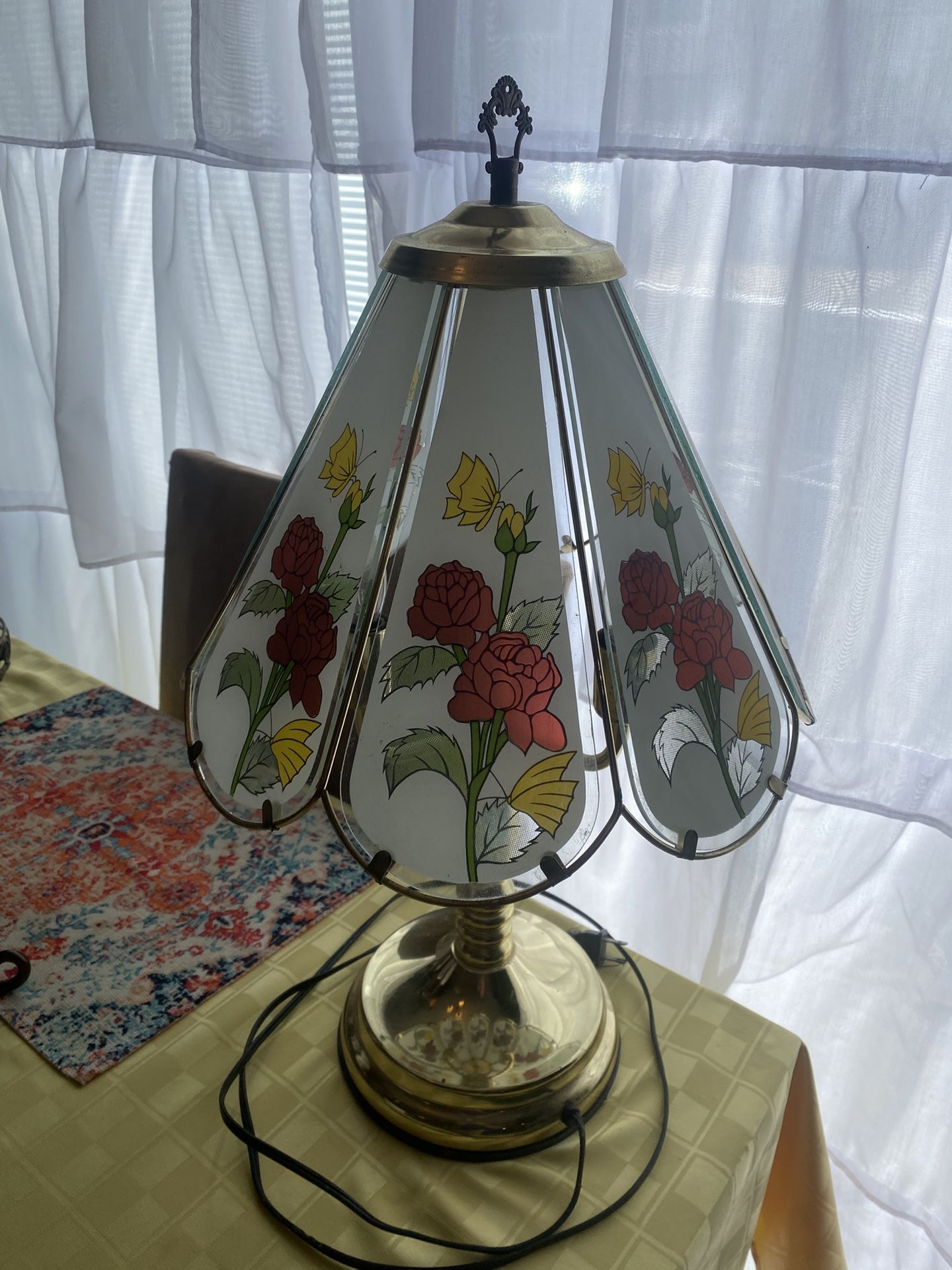 Table lamp