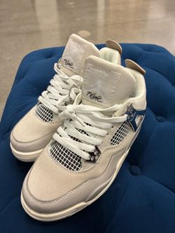 Jordan flights off white metallic