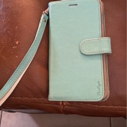 iPhone 6/7/8 Plus Wallet Case 