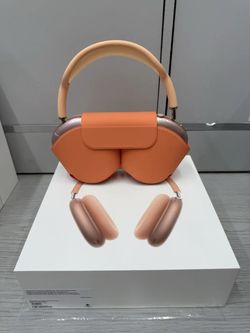 Apple AirPods Max Headphones