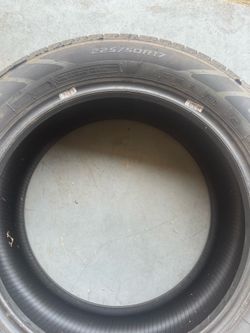 Used tire 225/50/17