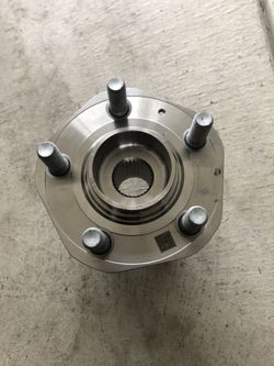 Tesla Model 3 Y Spindle /Hub 