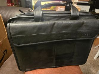 Dell Leather Laptop Briefcase / Business Carrying Bag