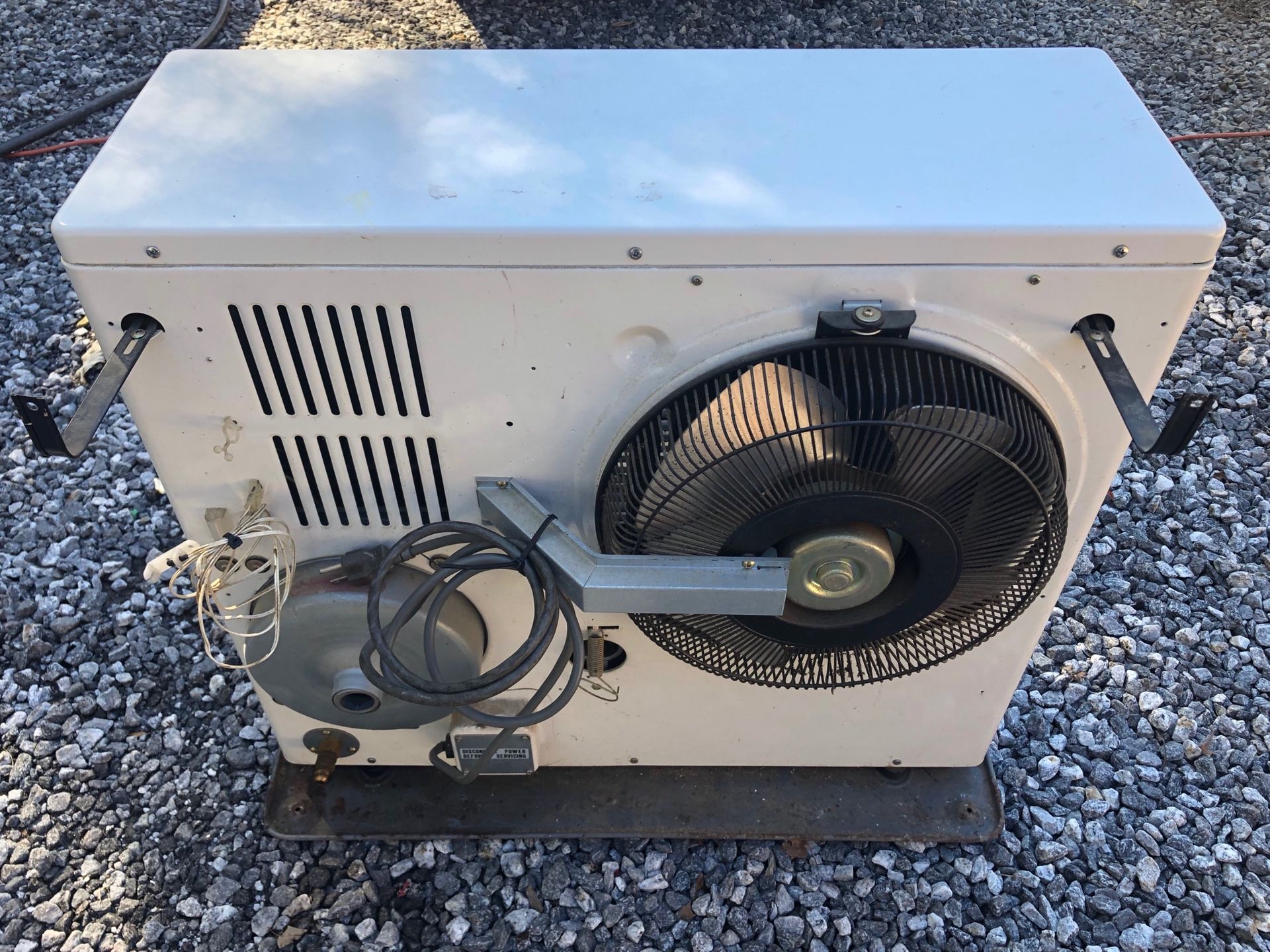 Monitor Model 441 kerosene heater and 330 gallon tank, all parts