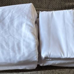 Satin Rectangular And Round Table Cloths 