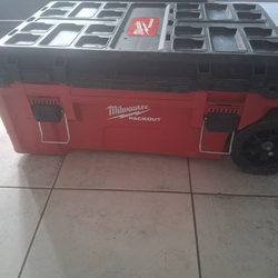 Milwaukee packout chest