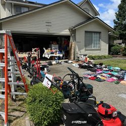YARD SALE 
