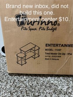 Entertainment center